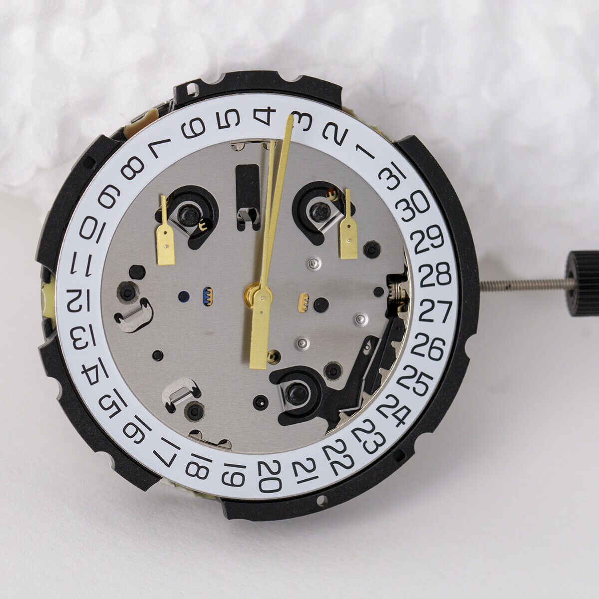 13 1/4 라인 쿼츠 크로노그래프 무브먼트 31.75 - Jewels In Quartz Watches 리뷰 및 가격